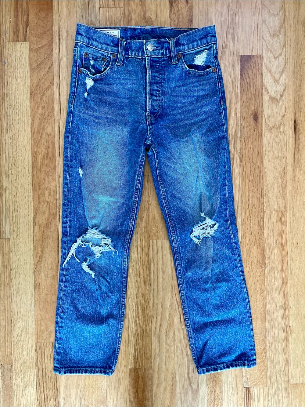 GAP Women’s Distressed Blue Straight Jeans